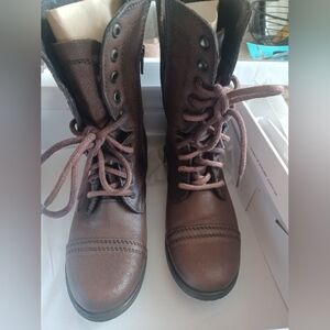 STEVE MADDEN COMBAT BOOTS